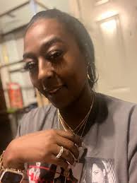 Shanell Wright's Instagram, Twitter & Facebook