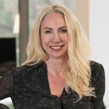 Rebekah Fullerton's Instagram, Twitter & Facebook