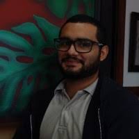 300+ perfiles de «Robleto»