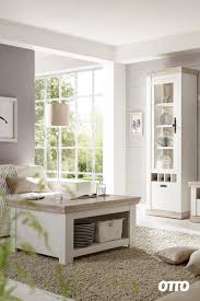 Wunschst Du Dir Ein Wohnzimmer Im Landhaus Stil Landhausstil Wohnzimmer Landhaus Mobel Wohnzimmerentwurfe