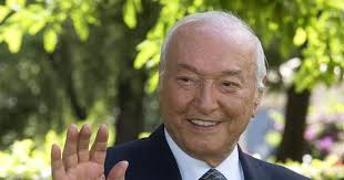 Ndahet nga jeta Piero Angela, një nga ikonat e televizionit italian