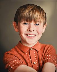 Well done to miss Kaitlyn-mae Oates 5th place in the juvenile modern  championship! We are so very proud of you ! Keep performing and working so  very hard all your dedication is