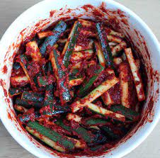 Add green onion and garlic; Zucchini Kimchi Fermenthings Wiki