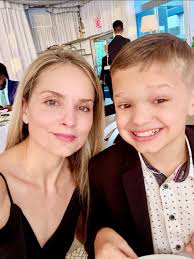 Hi All, I'm Monica from Pennsylvania. I'm new to this group. I have NF1 and  inherited from my mom, who had such a mild case that she didn't even know  she had