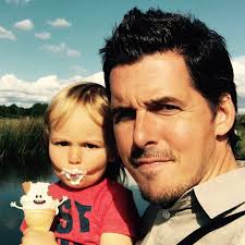 Daily Wood Carving: Carver of the Month: Dan Riggott (A.K.A. @danhero)