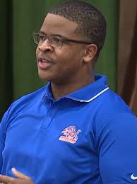 Northwest Florida high school football players take part in National  Signing Day