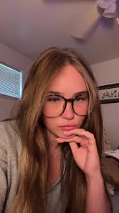 I heard hair holds memories.. so i wanted to get rid of all of them 🤎