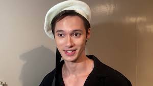 Ibinahagi ng #MQAA star Kenneth Stromsnes ang nararamdamang excitement na  maging bahagi ng Bench Fashion Show sa Mall of Asia Arena. #News5