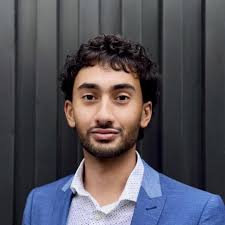 Hamza Hussain's Instagram, Twitter & Facebook