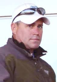 Aaron Mari's Instagram, Twitter & Facebook