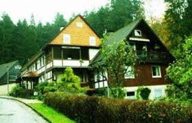 Unser haus ist direkt am waldrand gelegen und bietet 60. Haus Waldfrieden Wohnung 2 94485 Ferienwohnung Bad Grund