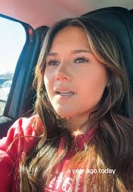 Anna Matthews's Instagram, Twitter & Facebook