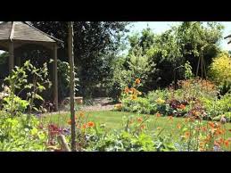 Cheri Lamay Ba Hons Landscape Architecture Hnd Horticulture Offers Bespoke Client Focussed Garden Design And L Garden Design Landscape Design Unique Gardens