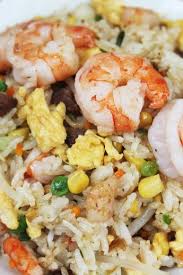Riz Cantonnais 3 Oeufs Une Dizaine De Crevettes Crues Decortiquees La Moitie D Une Belle Carotte 1 Poignee De Recettes De Cuisine Recette Asiatique Cuisine