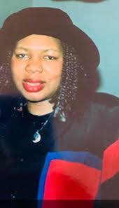 Ebony Mills's Instagram, Twitter & Facebook