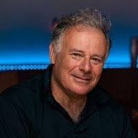 Dennis Cox's Instagram, Twitter & Facebook