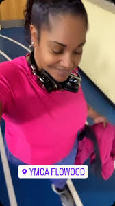 Carmen Bradley's Instagram, Twitter & Facebook