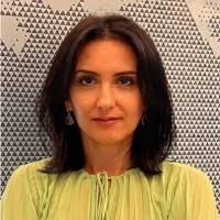 300+ perfiles de «Alida»