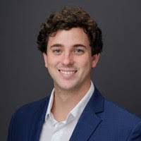 Everett Myers's Instagram, Twitter & Facebook