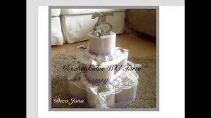 Frotteebox geschenk set hochzeitstorte in handarbeit geformt aus 1x handtuch 100x50cm weiß und 1x gästetuch 30x30cm rot. Diy Wc Papier Torte Hochzeitstorte Geldgeschenk Dekotorte Selbst Gemacht Deko Jana Youtube
