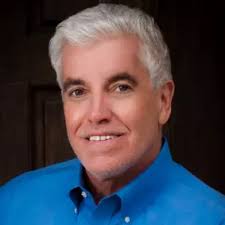 588 W Santa Paula St, Santa Paula, CA 93060