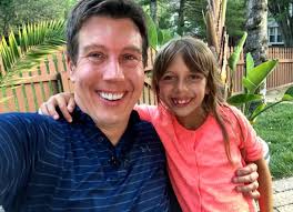 I so love this little girl!! Happy National Daughter's Day to all daughters  & their proud, grateful parents!! ⁦WSMV News 4, Nashville