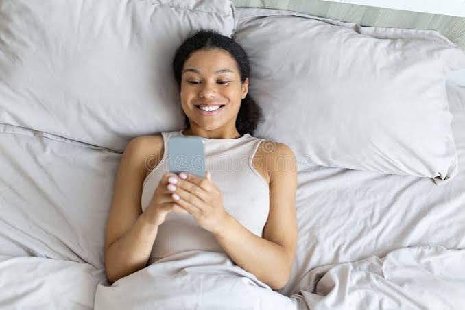 1,762 Black Woman Reading Bed Stock Photos - Free & Royalty-Free Stock Photos from Dreamstime