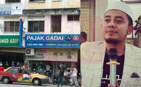 Menyelidik kedai pajak gadai dalam talian sebagai sumber maklumat. Sayu Hati Lihat Ramai Ke Kedai Pajak Untuk Cari Wang Pu Rahmat Tersentuh Ramai Terpaksa Bergadai Selepas Fasa Pkp Gempak