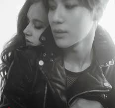 Anyone got a ticket left for Taemin in Tilburg? Would consider Paris and  London too 😭😭