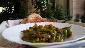 olive oil with garlic and herbs زيت زيتون مع ثومة واعشاب زعتر فارسي كزبرة فلفل مجفف موسم زيت الزيتون الطازج عادتنا أكل زيت ال palestinian food food cheese