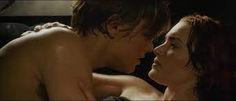 Leonardo DiCaprio loves chick's body and draws her before fucking in Titanic  (1997) Video » Best Sexy Scene » HeroEro Tube