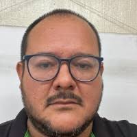 70+ perfiles de «Javier Luján»