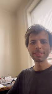 Don’t do it! #hairdryer ❌ #sleeping 🪮😴