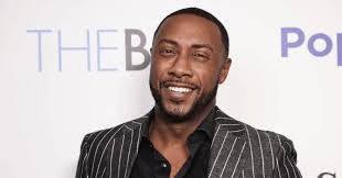 Naomi Lyles's Instagram, Twitter & Facebook