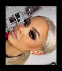 Hey lovelies, I'm currently looking for models for makeup and nail  services! Please see below what I'm looking for, please let me know if you  are interested and what you want done.