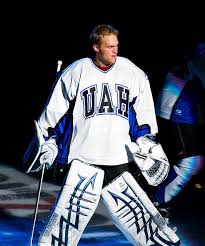 With hollywood couples splitting up left and right these days, goldie hawn is glad she never tied the knot. Wyatt Russell Son Of Kurt Russell And Goldie Hawn Kurt Russell Goldie Hawn Hollywood Stars