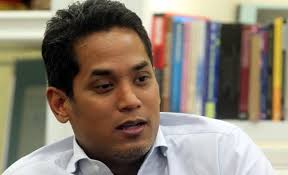 Terbang jauh ke Rusia, tiga anak muda ini tak lupa 'Malaysia baharu'!