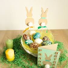 Diy Blumentopfstecker Hase Und Ei Fur Ostern Mit Kostenloser Vorlage Kostenlose Vorlagen Basteln Hasen Basteln