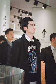 Đệ đệ thảm quá, thương. VÆ°Æ¡ng Háº¡c Ä'á»‡ Ä'áº¡o Minh Tá»± Tháº¿ Há»‡ Má»›i Khuynh Ä'áº£o Cbiz Bá»Ÿi Váº» Ngoai Cool Ngáº§u Kho Báº£o Sao Chau A Viá»‡t Giáº£i Tri