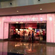 Please check directly with the retailer for a current list of locations before your visit. Victoria S Secret Outlet 38 Tipps Von 5362 Besucher