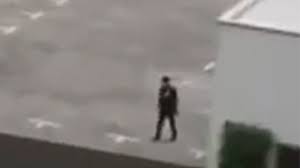 Nein, es war vielleicht sogar noch schlimmer. Wer Ist Der Schutze Des Amoklaufes Von Munchen Munchen Sz De