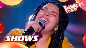 Clara Castro canta “Se Eu Não Te Amasse Tanto Assim” na fase Shows