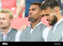 Ryan gravenberch bayern hi-res stock photography and images