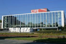 Find what to do today, this weekend, or in april. Gelsenkirchen Musical Theater Gelsenkirchen 1959 Structurae
