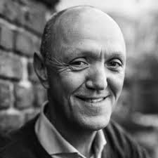 interim #fractionalleadership #verandermanagement #digitaletransformatie  #humaninterestmeetsai #leiderschap #changemanagement