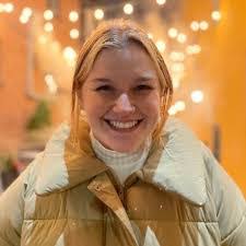 Megan Paddock's Instagram, Twitter & Facebook