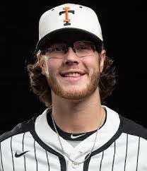 Chris Ulrey's Instagram, Twitter & Facebook