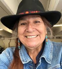 Lauren Denson's Instagram, Twitter & Facebook