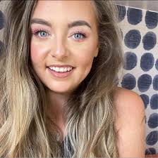 Where to find heavy cream for coffee in Walt Disney World resort rooms?