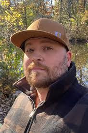 Kyle Snedeker's Instagram, Twitter & Facebook